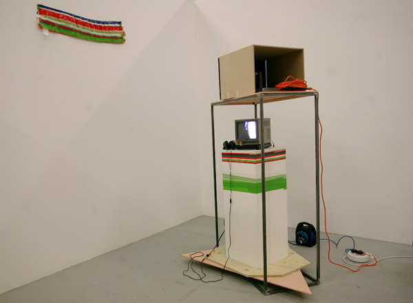 A-hollow-land-The-contact-zone_2011