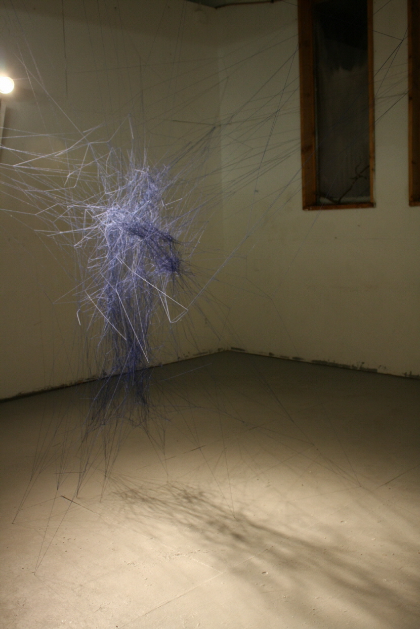 Hugthreadinstallation-in-studio-in-VSC2010